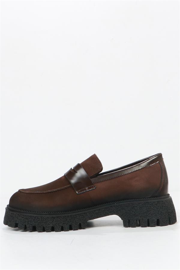 Groove Brown Women's Shoes