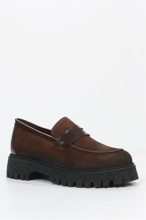 Groove Brown Women's Shoes