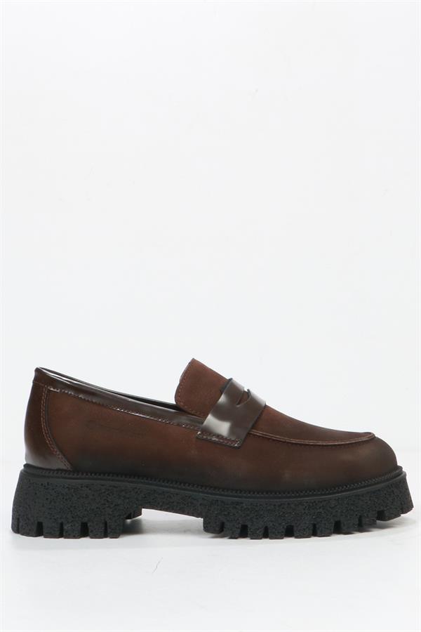 Groove Brown Women's Shoes