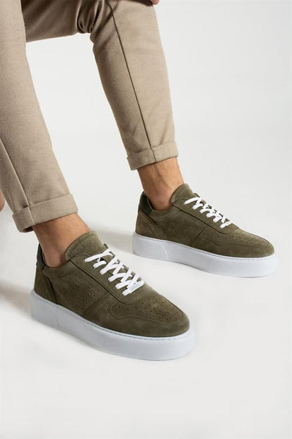 Men's Everyday Footwear