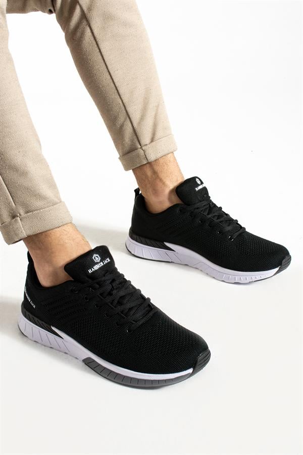 Manaus Black And White Men's Sports Shoes