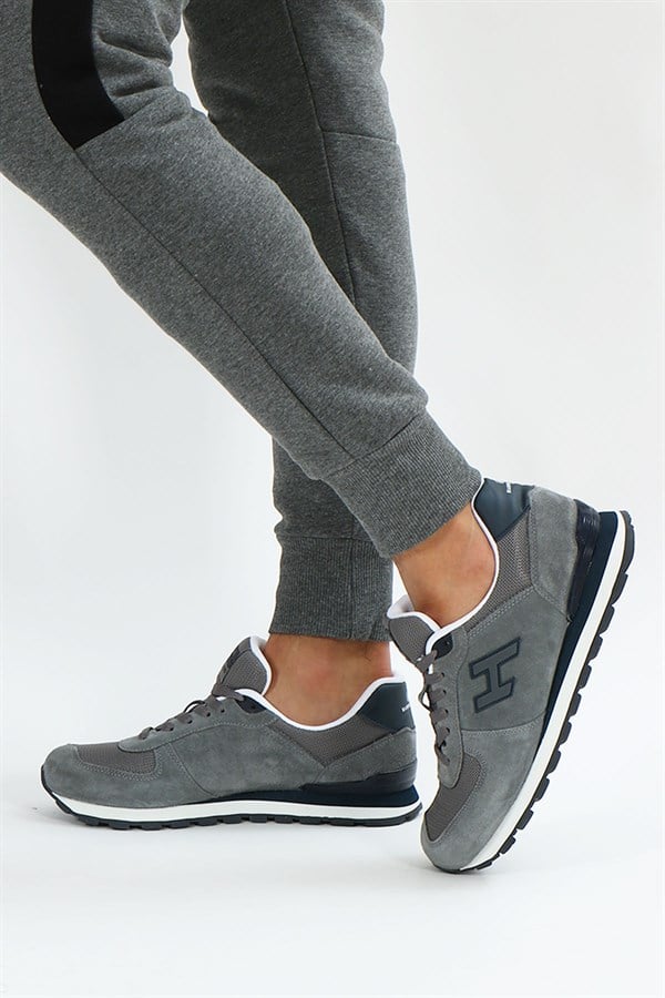Peruvian Genuine Leather Grey Men's Sports Shoes
