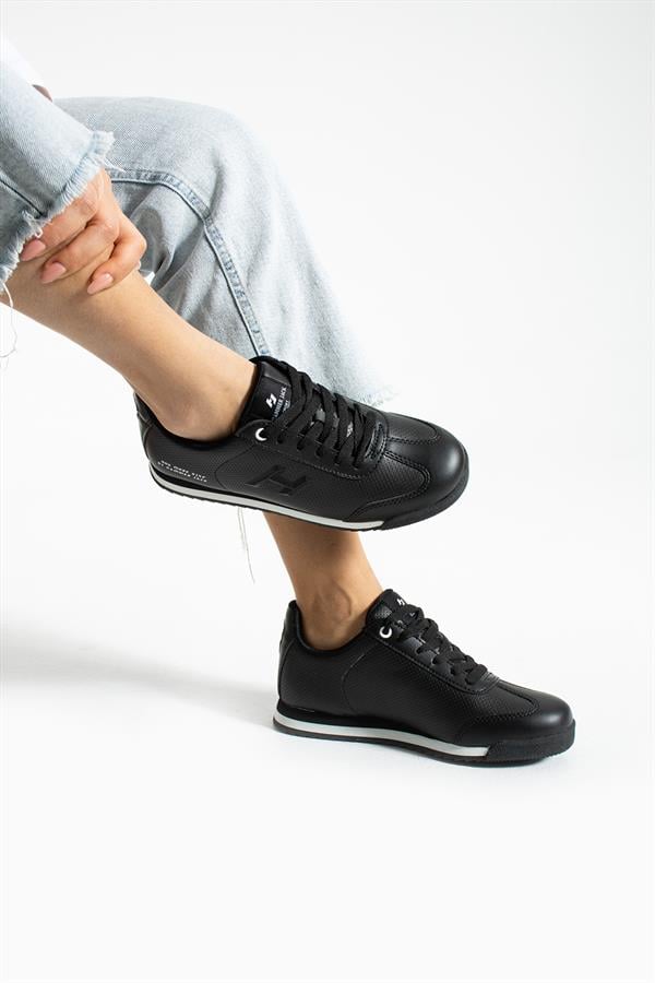 Pico Black Women's Athletic Shoes