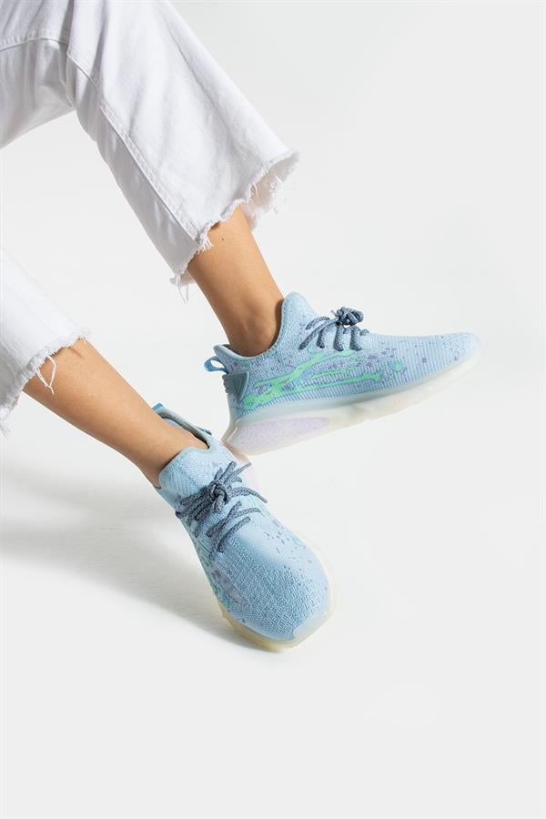 Blue Women's Athletic Shoes