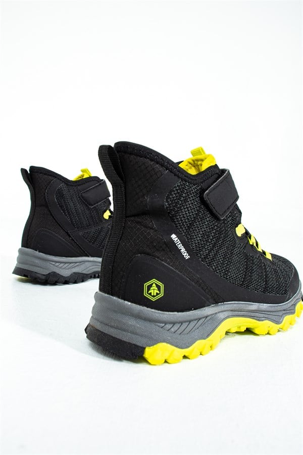 Waterproof Black Yellow Outdoor Boys Boots