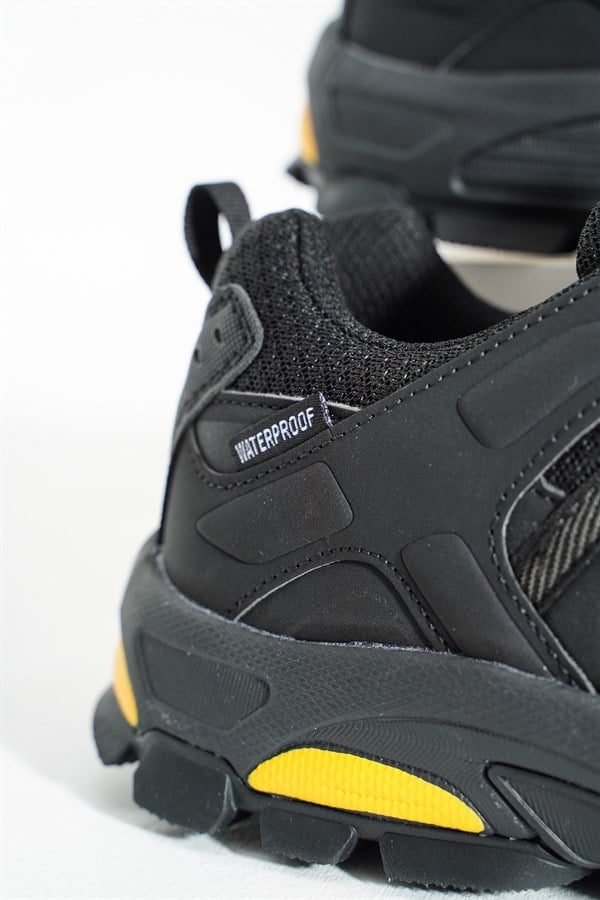 Migos Waterproof Black Outdoor Shoes