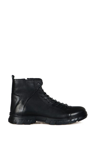 Aversa  Black Outdoor Men's Boots