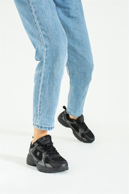 Songa Black Women's Athletic Shoes