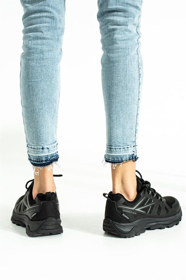 Women Outdoor Shoes