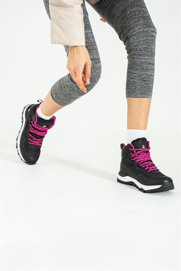 Waterproof Black Fushia Outdoor Women's Boots