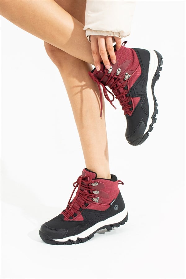 Waterproof Blackboard Outdoor Women's Boots