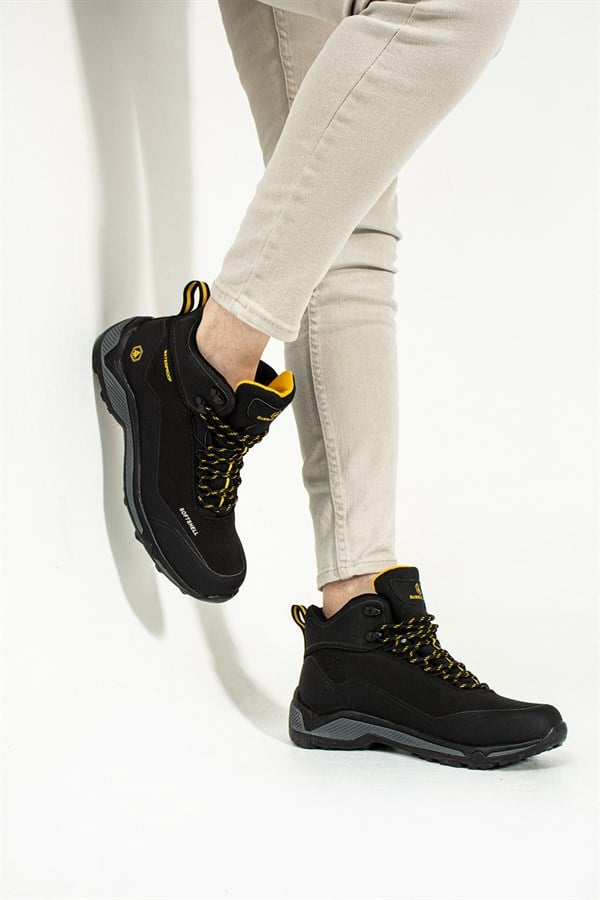 Bond Waterproof Black Yellow Male Boots