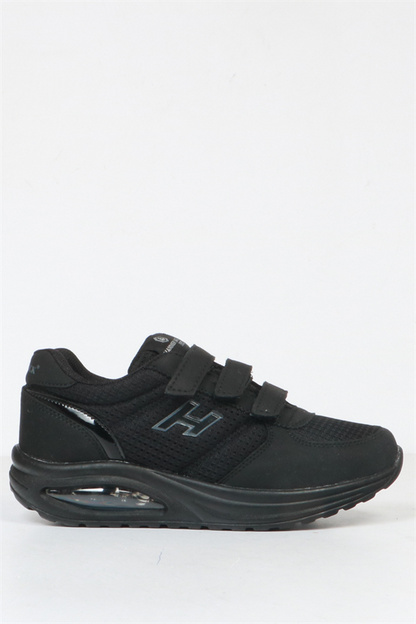 Madalyn Wish Black Outdoor Women's Shoes