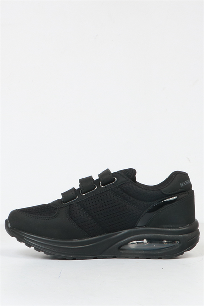 Madalyn Wish Black Outdoor Women's Shoes