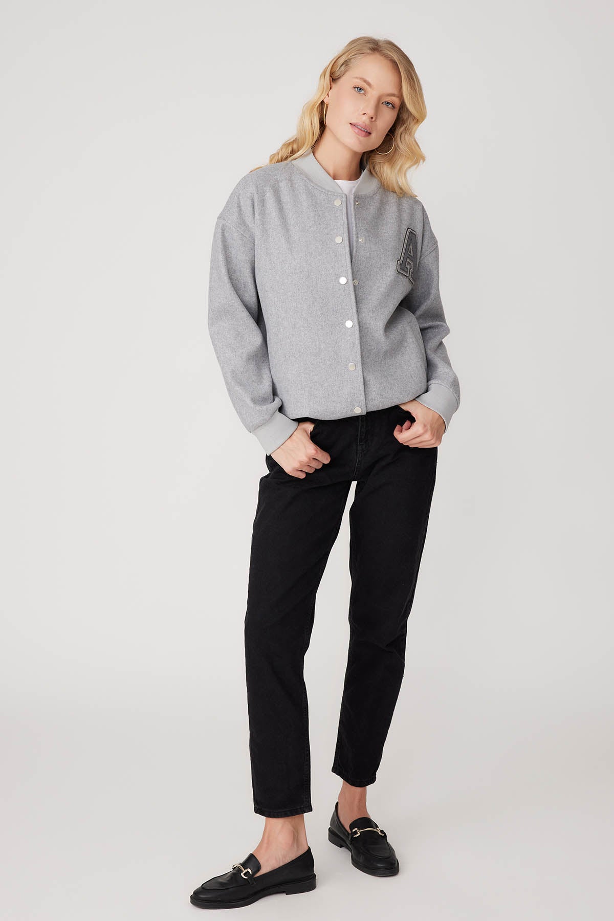 STUDS SEALED BOMBER JACKET WITH LETTER EMBROIDERY