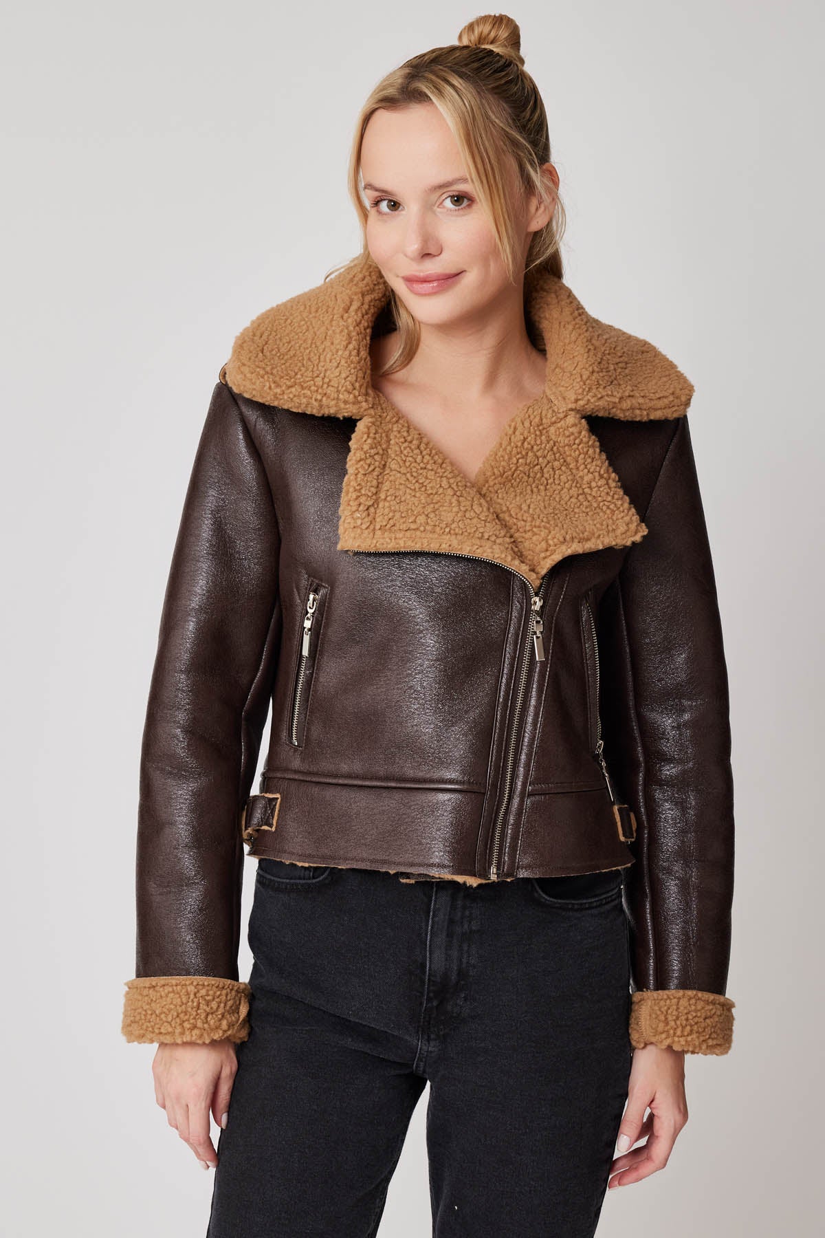 CROP LEATHER BIKER JACKET WITH ARTIFICIAL FUR