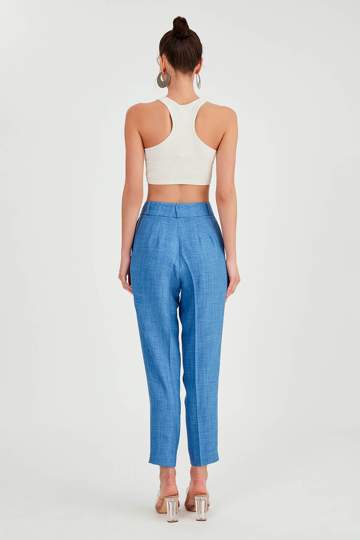 TWO BUTTONS HIGH-WAIST TROUSERS