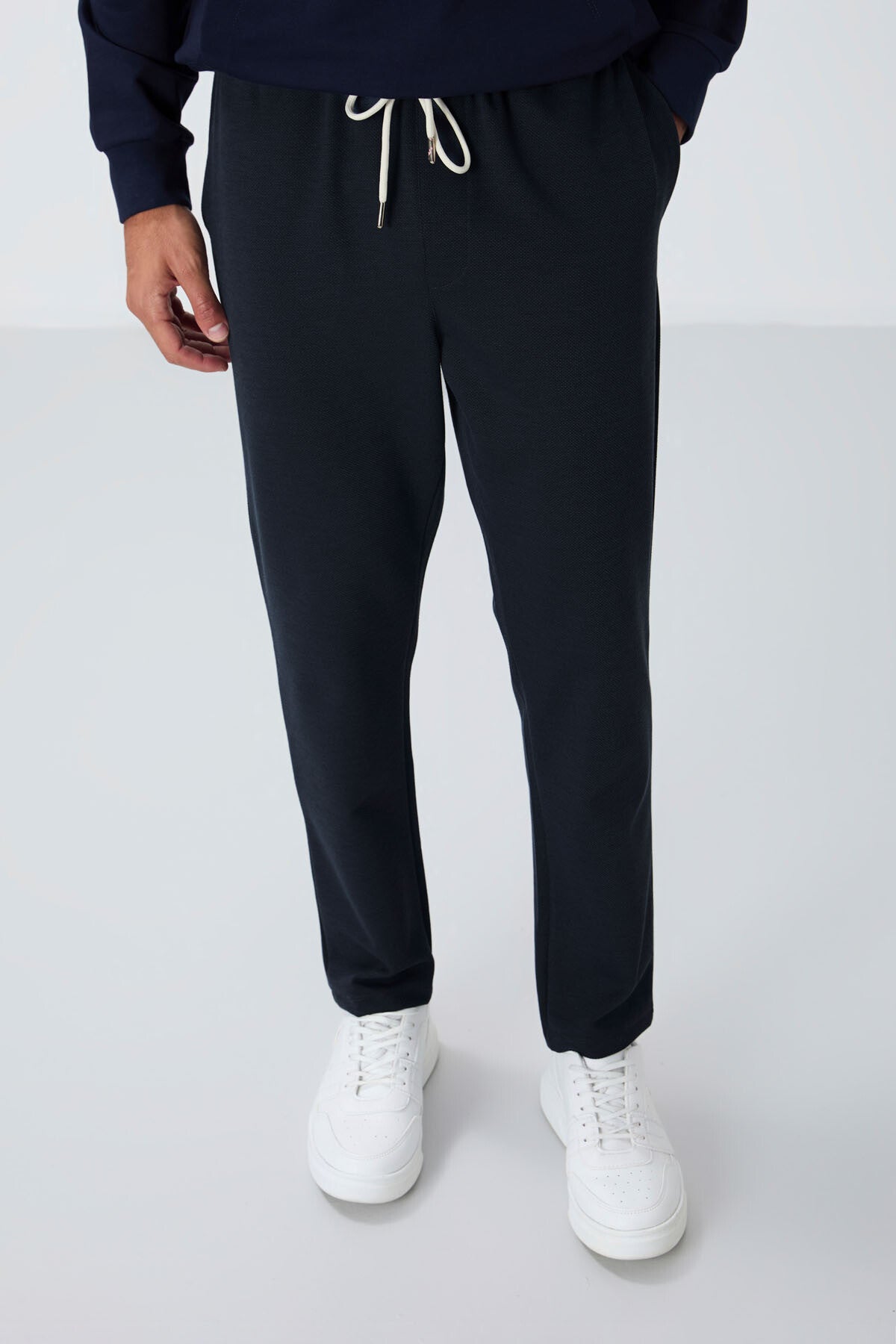 Indigo Textured Surface Standard Fit Men's Tracksuit Bottom - 82155