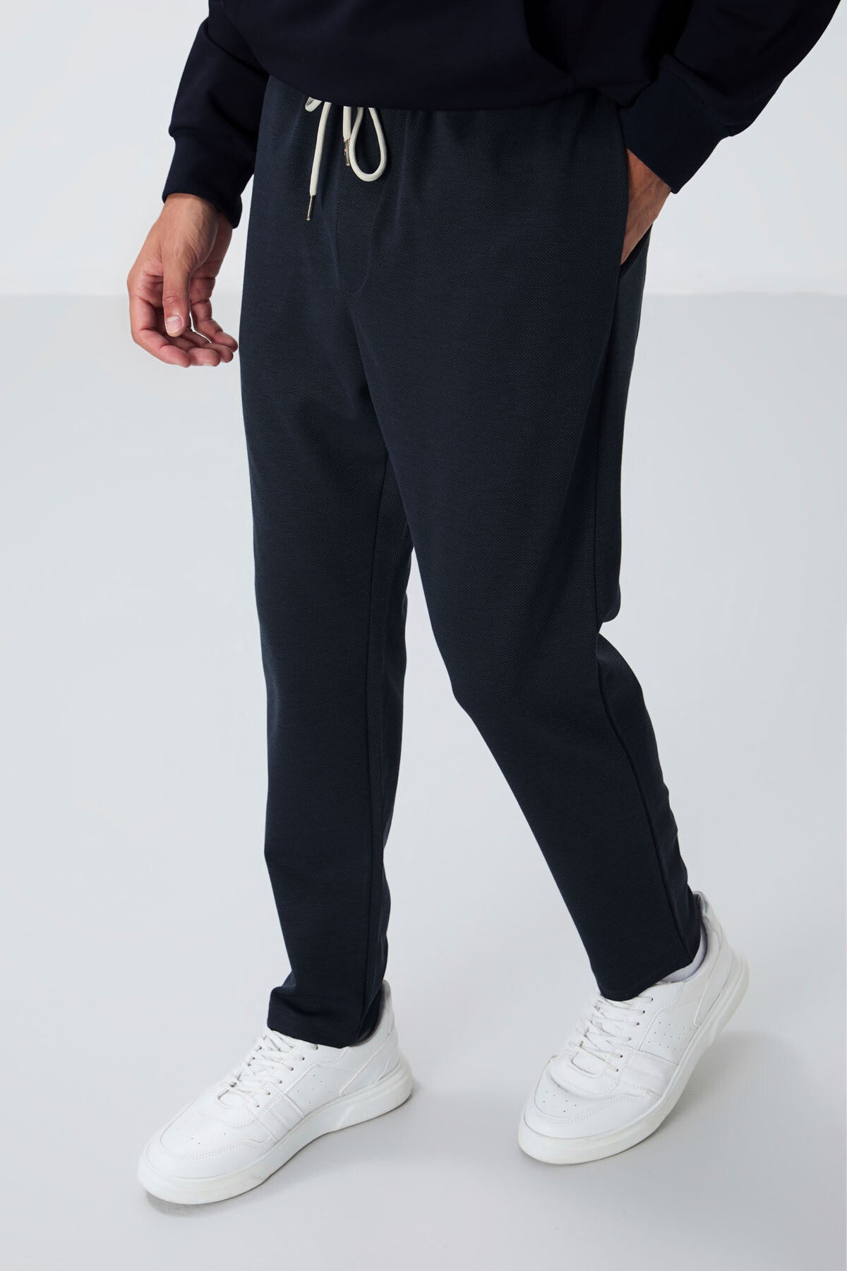 Indigo Textured Surface Standard Fit Men's Tracksuit Bottom - 82155