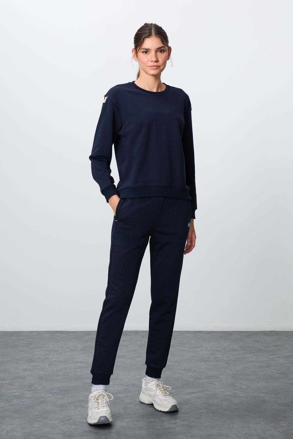 Indigo Compact Cotton Thick Smooth Textured O Collar Oversize Fit Women's Tracksuit Set - 95341