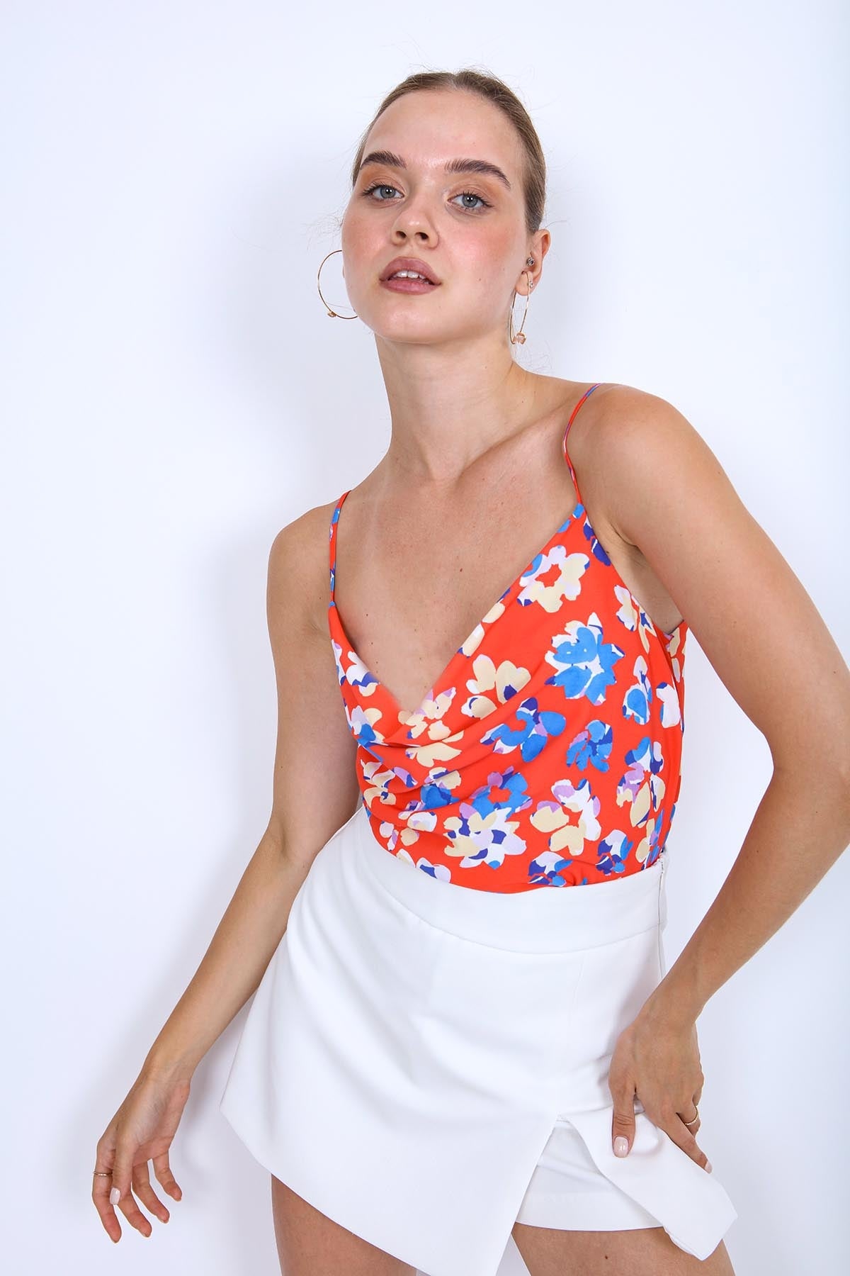 FLORAL BLOUSE