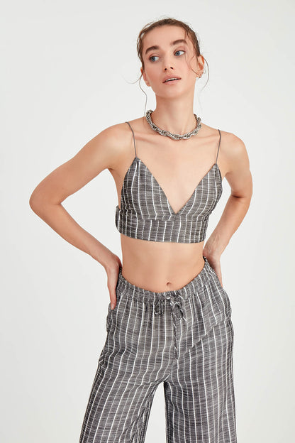 STRING SUSPENDED STRIPED BOUTIQUE