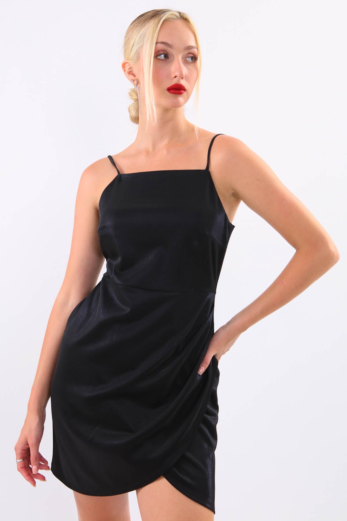 BRIGHT SATIN DRESS WITH STRING STRAPS
