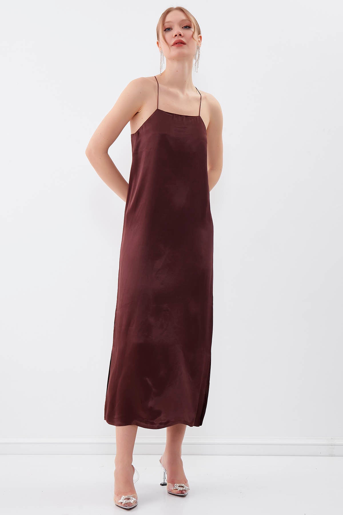 LONG ELEGANT DRESS