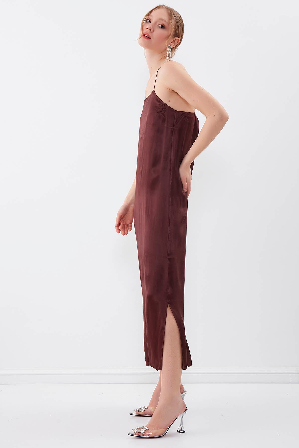 LONG ELEGANT DRESS