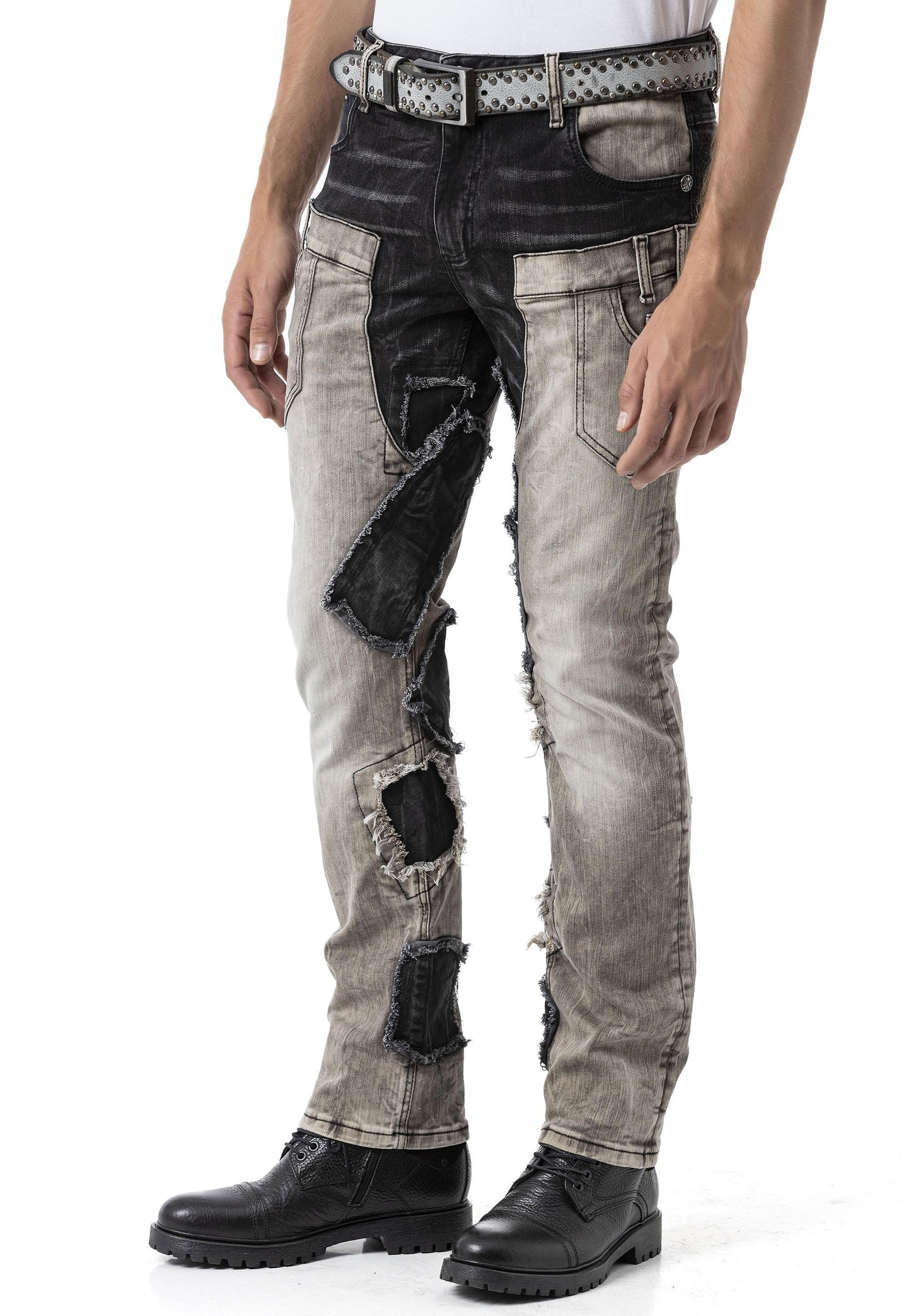 CD875