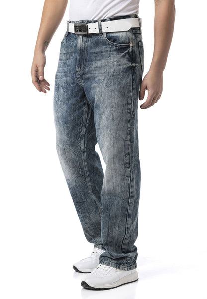 CD903 Stright cut Jeans