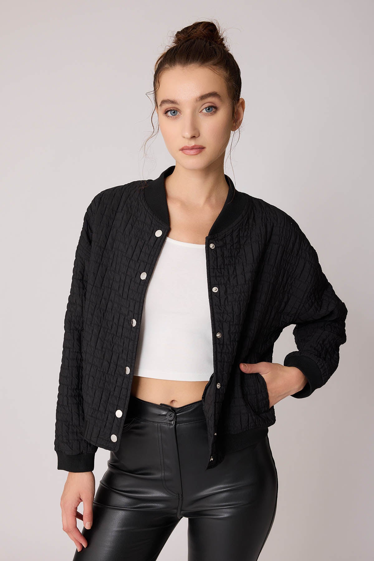CAPITONE STUDS COVERED EMBOSSED JACKET
