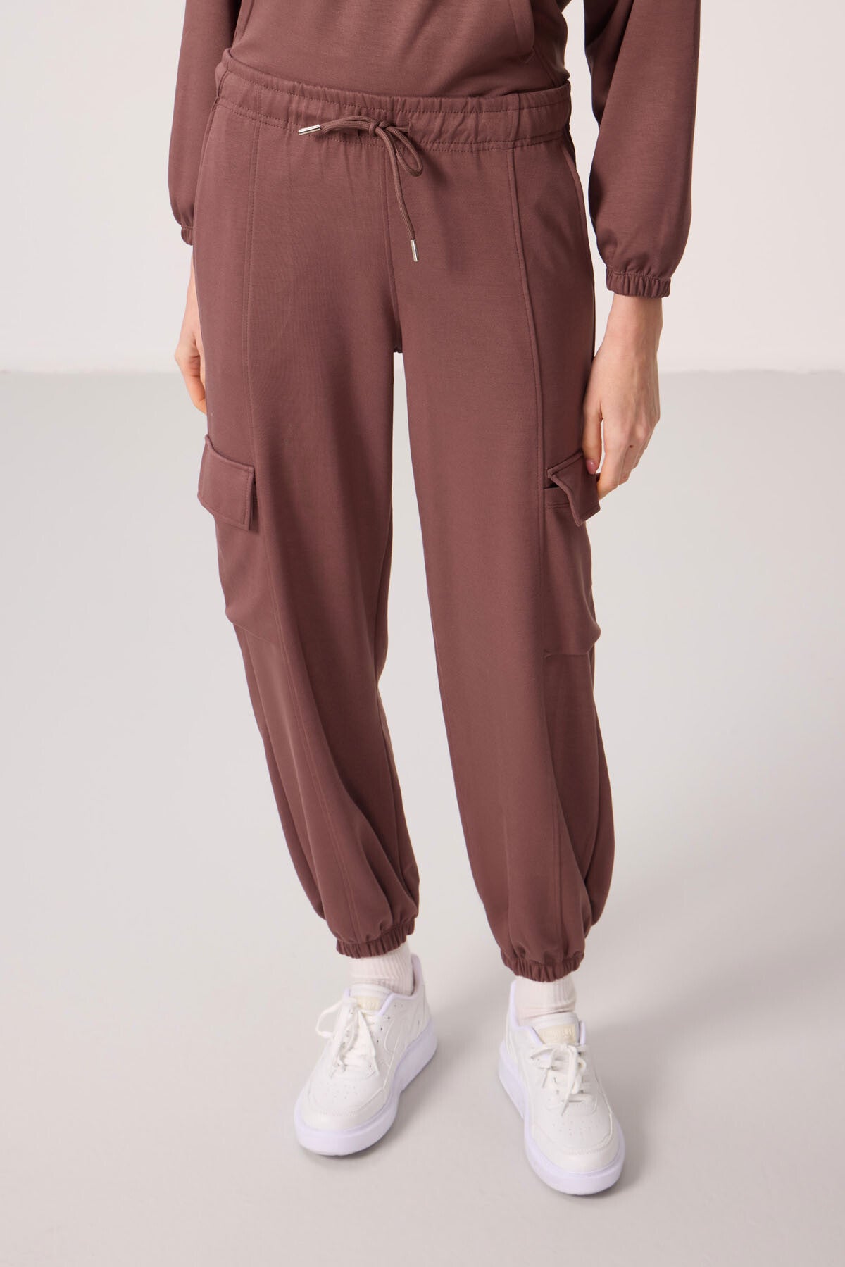 Brown Soft Textured Stand Collar Hidden Zipper Oversize Women's Tracksuit Set - 95351