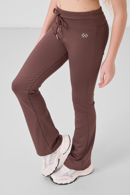 Brown Flexible Standard Fit Basic Performance Spanish Paws Girls Tights - 75193