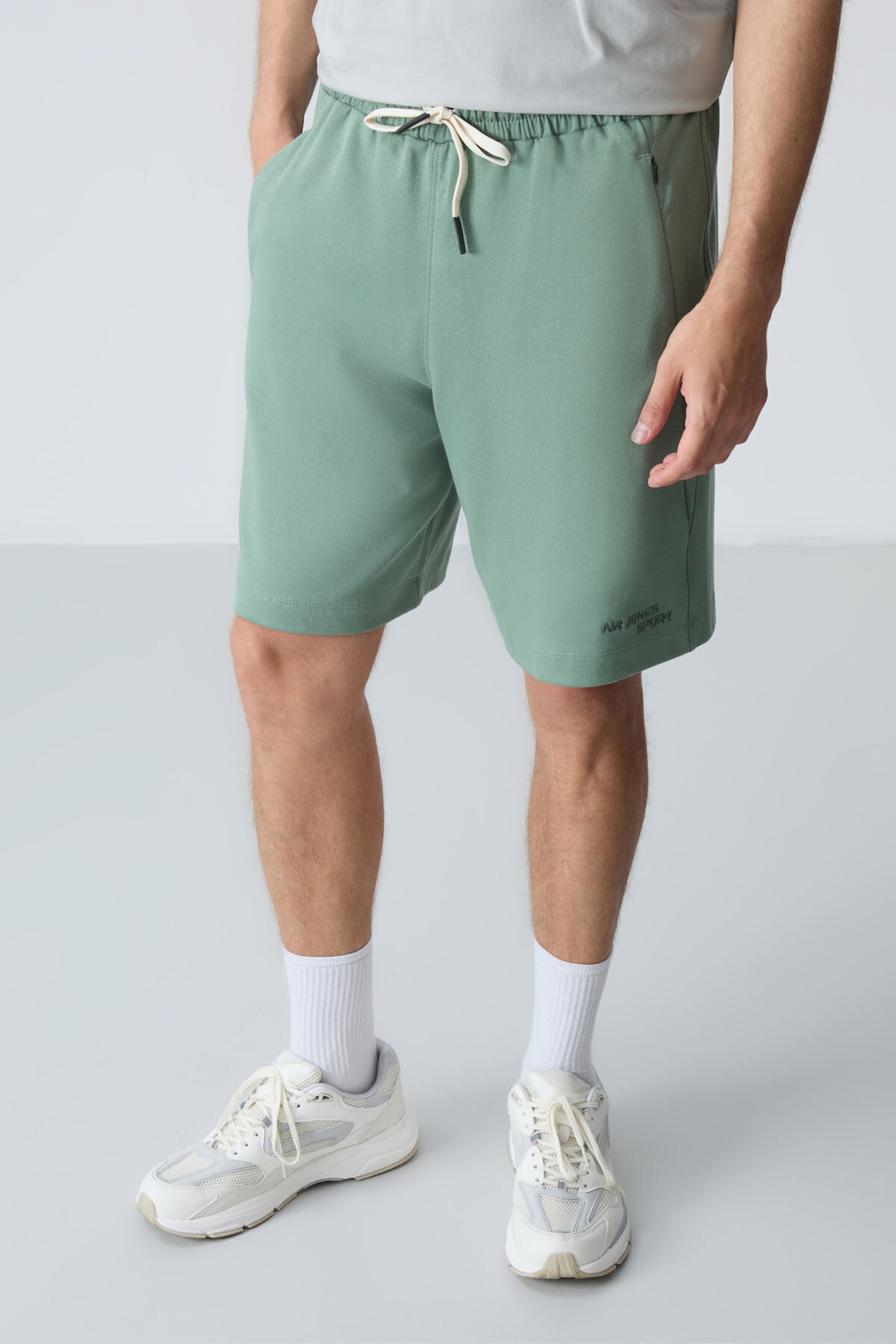 Light Green Cotton Thick Soft Textured Standard Fit Basic Men's Shorts - 81276