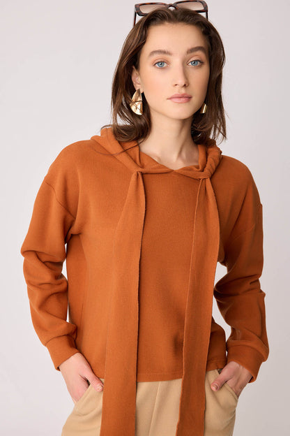 BOLD LACED HOODIE BLOUSE