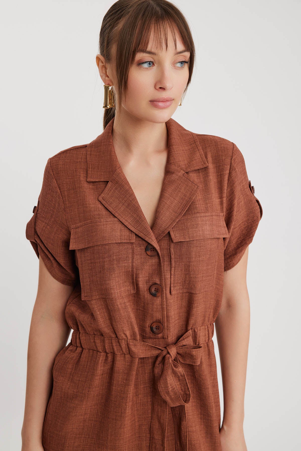SHORT SLEEVE DRESS WITH COVER POCKET & WAIST TIE