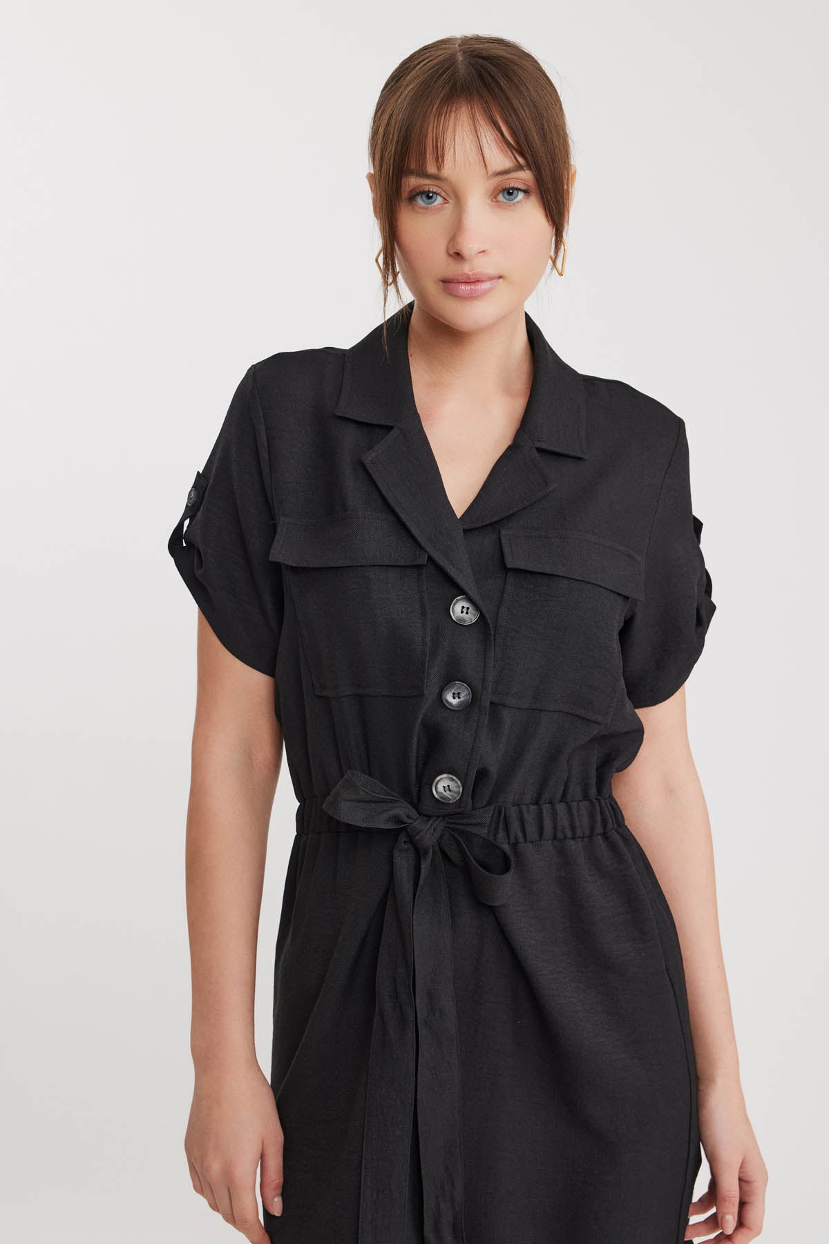 SHORT SLEEVE DRESS WITH COVER POCKET & WAIST TIE