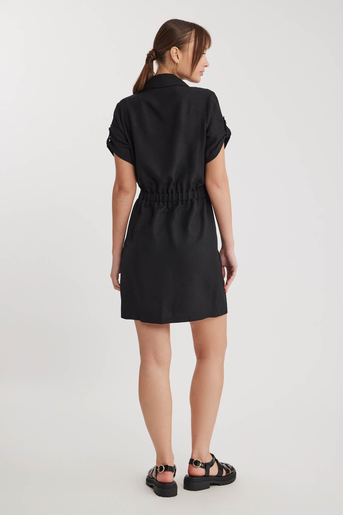 SHORT SLEEVE DRESS WITH COVER POCKET & WAIST TIE