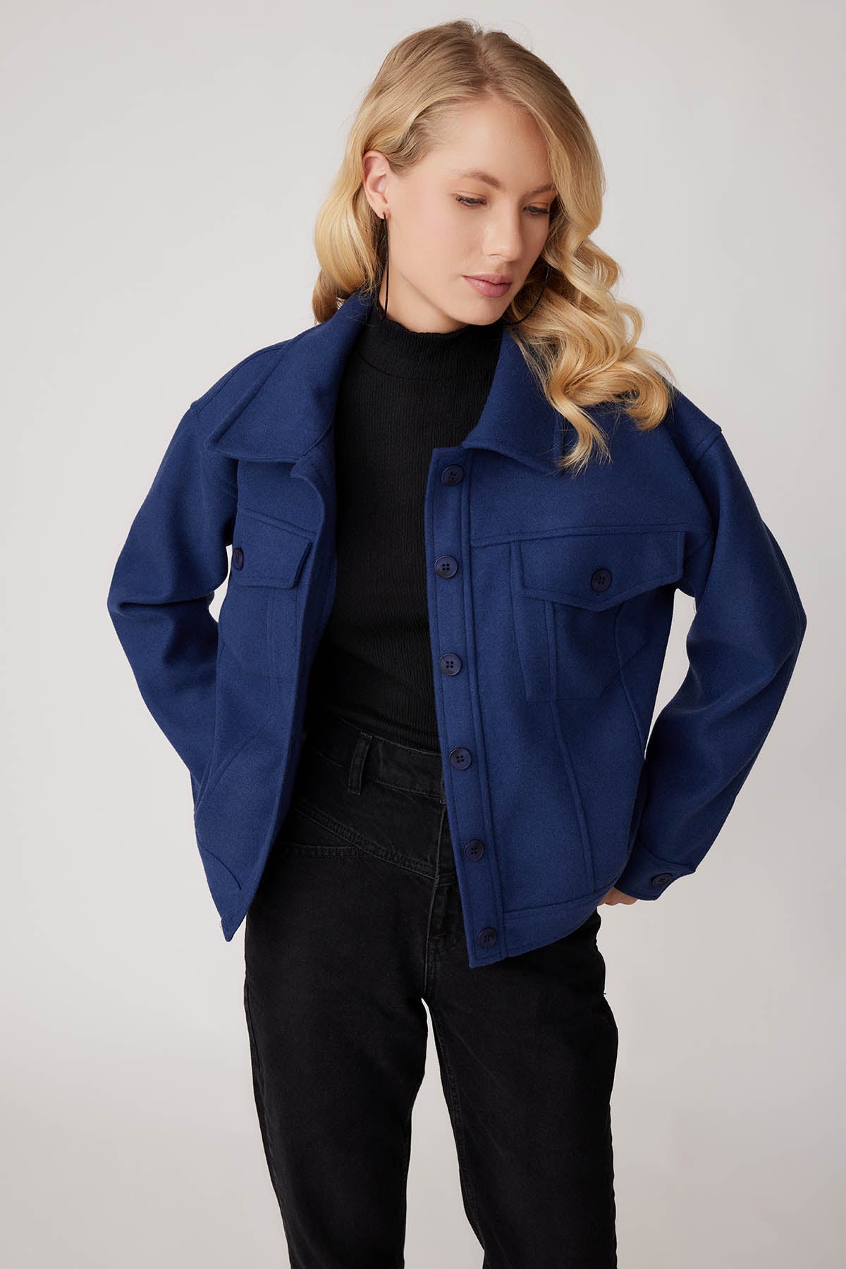 BOWL JACKET WITH COVER POCKET BUTTONS