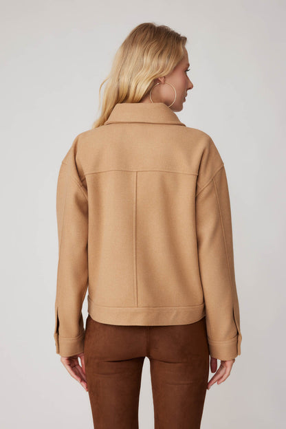 BOWL JACKET WITH COVER POCKET BUTTONS