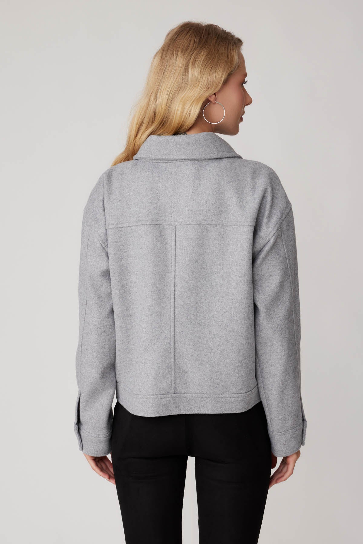 BOWL JACKET WITH COVER POCKET BUTTONS
