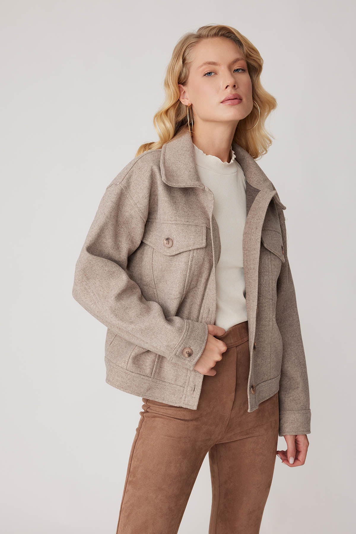 BOWL JACKET WITH COVER POCKET BUTTONS