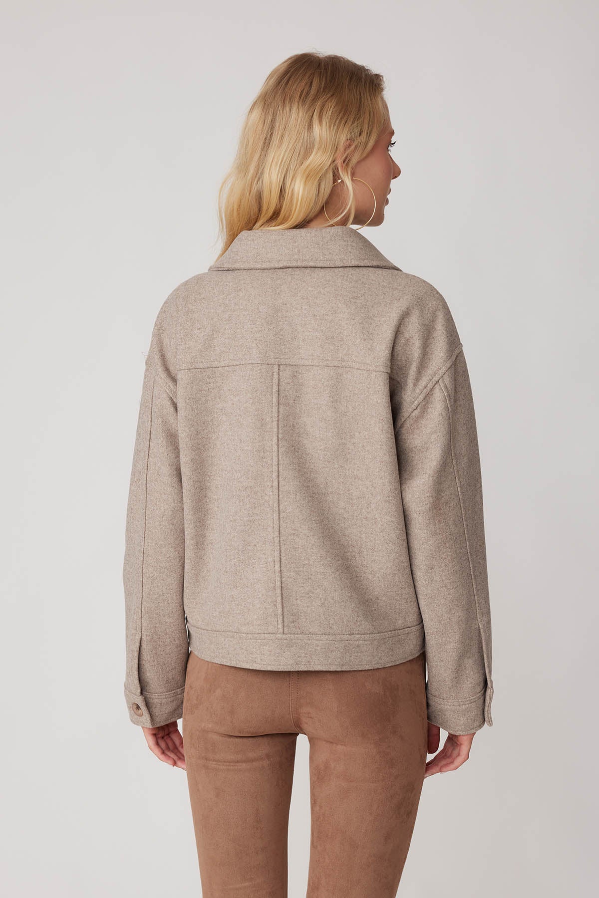 BOWL JACKET WITH COVER POCKET BUTTONS