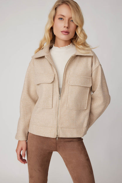 ZIPPERED POUCH JACKET WITH COVER POCKETS