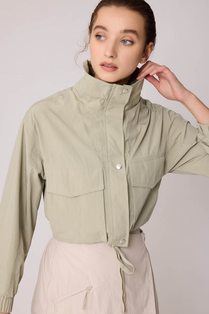 COVER POCKET PARACHUTE CLOTH CROP JACKET