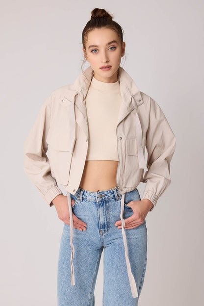 COVER POCKET PARACHUTE CLOTH CROP JACKET