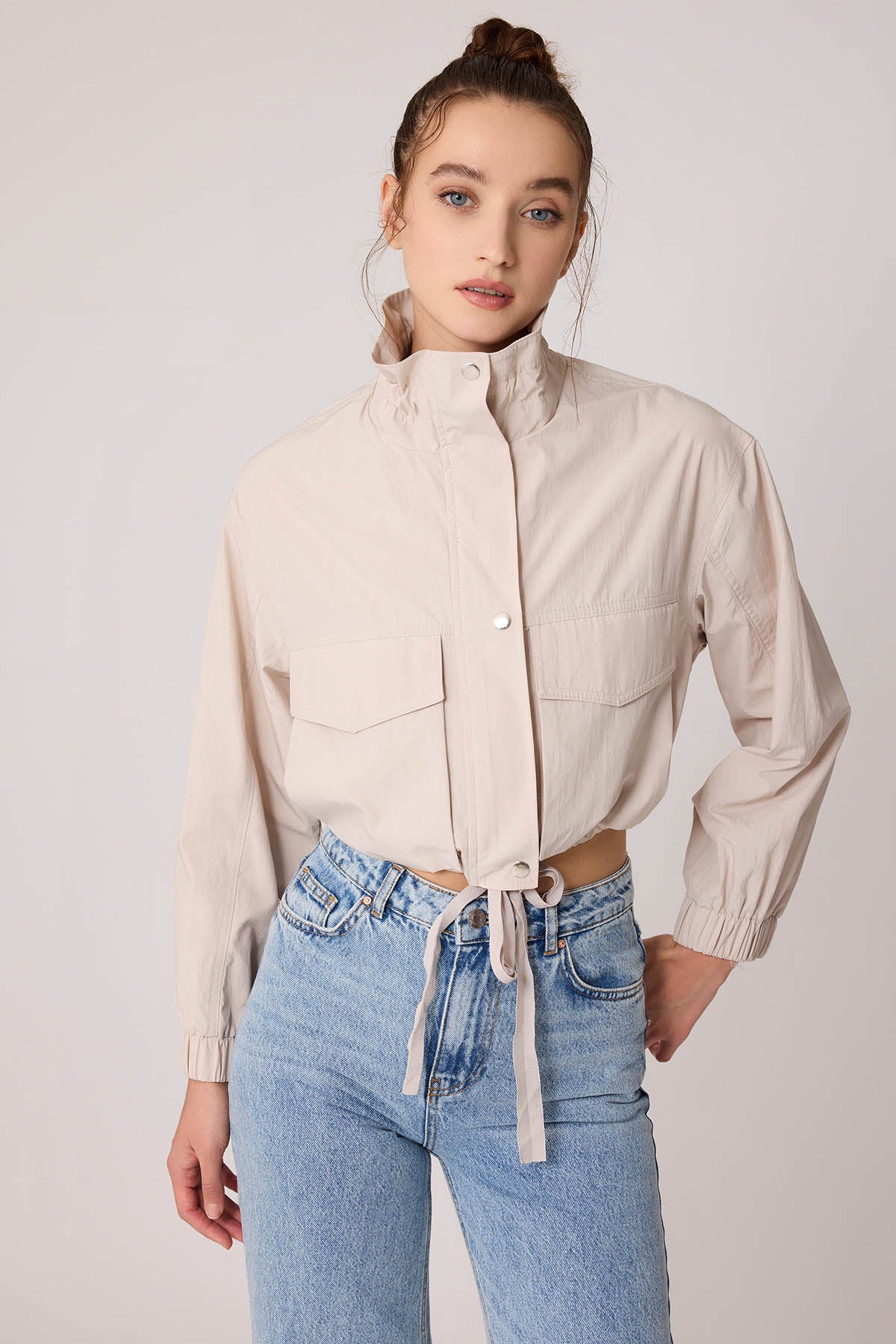 COVER POCKET PARACHUTE CLOTH CROP JACKET