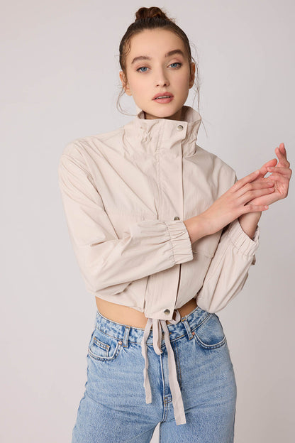 COVER POCKET PARACHUTE CLOTH CROP JACKET