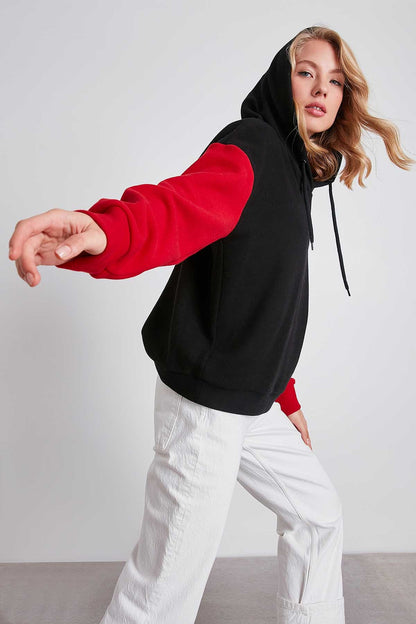COLOR BRANDED SLEEVES HODDED SWEATSHIRT